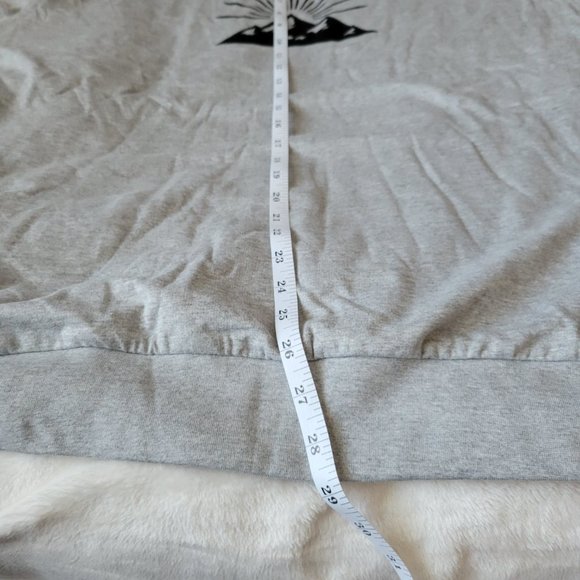 Moons & Mountain Print Hoodie - Picture 4 of 6